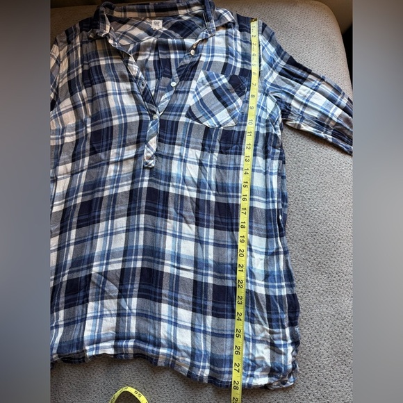 Gap Maternity Womens 1/2 Button Pullover Shirt L Blue Plaid Lightweight Flannel - Picture 6 of 7